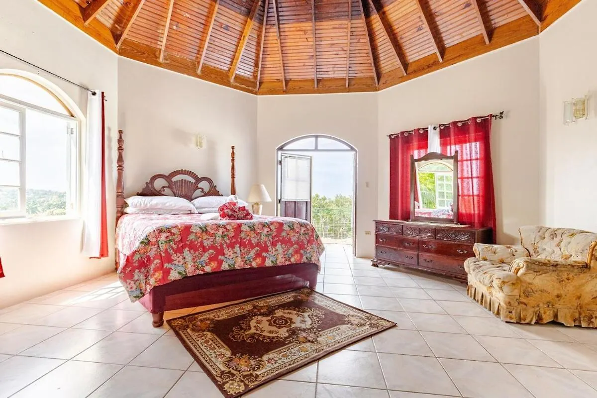 Montego Bay Grand Villa - 9-Bedroom Luxury Retreat With Olympic Sized Pool Montego Bay