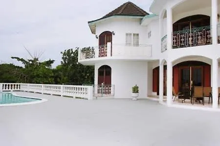 Montego Bay Grand Villa - 9-Bedroom Luxury Retreat With Olympic Sized Pool  Montego Bay