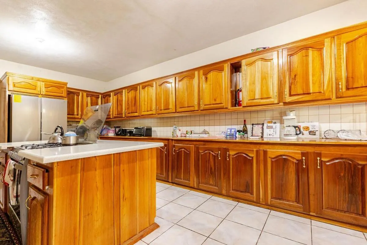 Montego Bay Grand Villa - 9-Bedroom Luxury Retreat With Olympic Sized Pool