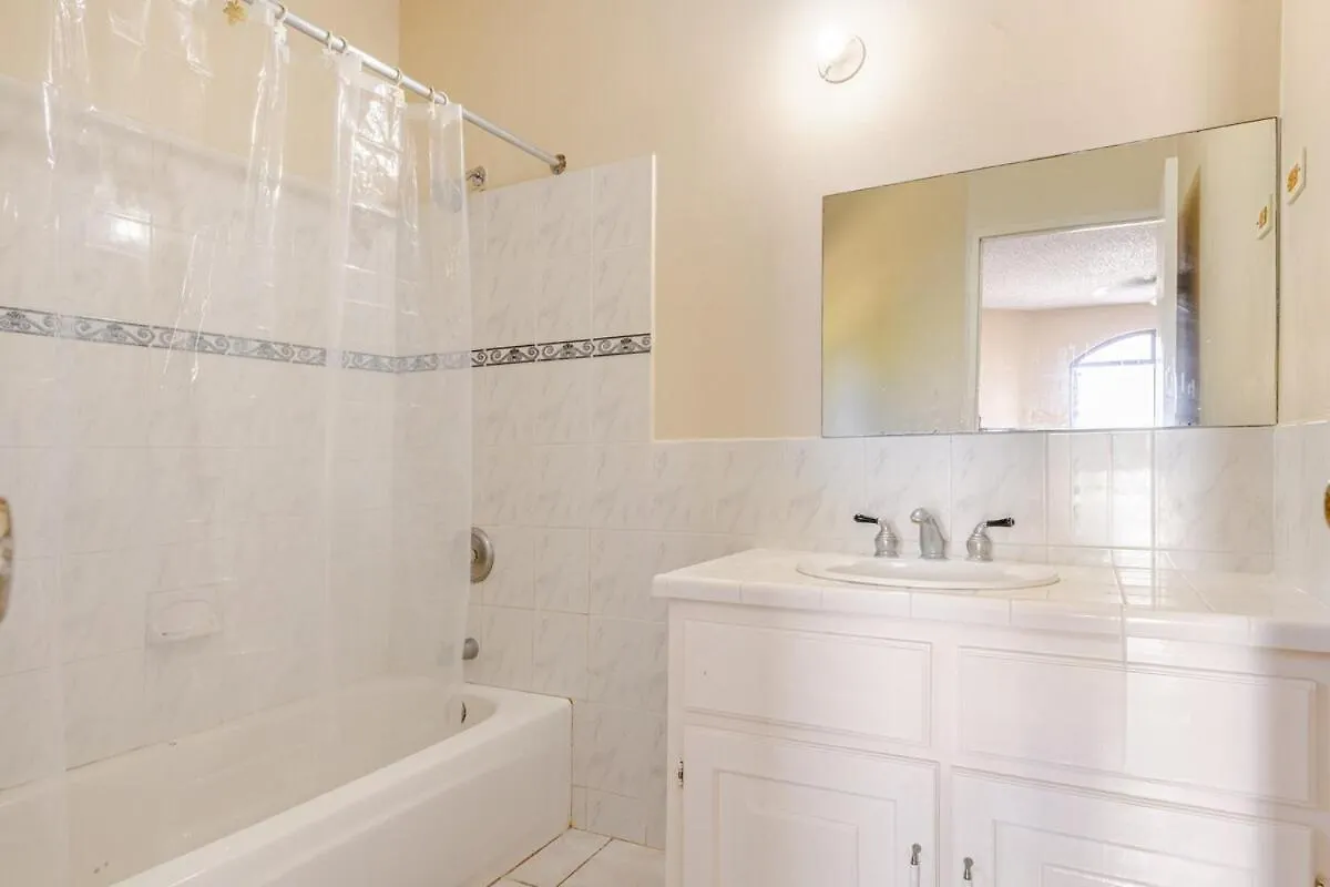 Montego Bay Grand Villa - 9-Bedroom Luxury Retreat With Olympic Sized Pool